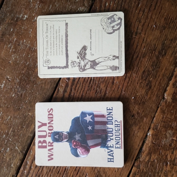 Avengers Coulson's Vintage Captain America Trading Card Set - Prop Replica - Picture 4 of 6